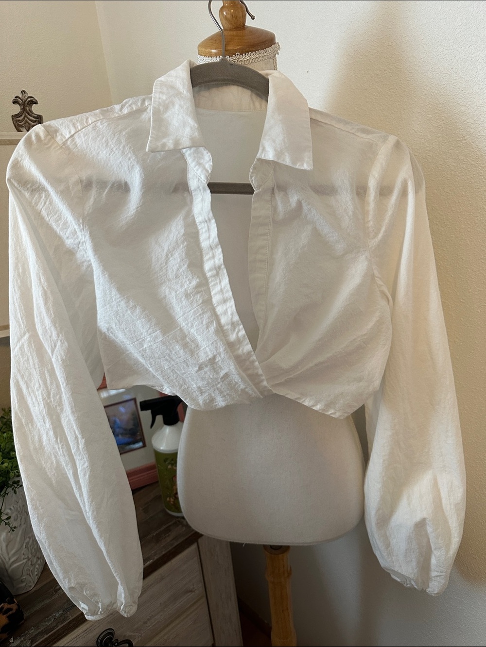 Women's White Cropped Collared Wrap Top